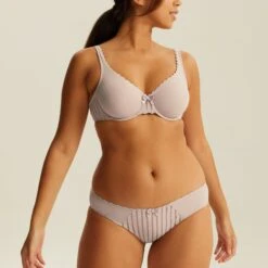 Slip Beige Noisette Stockholm -Bestform Lingerie BL02446 042 WEB 31