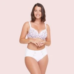 Soutien-gorge Emboîtant Avec Armatures Blanc Emily Coton 9 Soutien-gorge Emboîtant Avec Armatures Blanc Emily Coton -Bestform Lingerie BL23330 9A2 WEB 3
