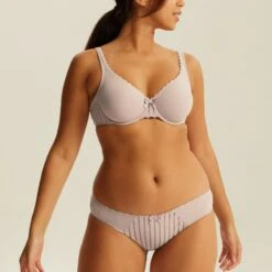 Soutien-gorge Emboîtant Avec Armatures Beige Noisette Stockholm 13 Soutien-gorge Emboîtant Avec Armatures Beige Noisette Stockholm -Bestform Lingerie BL44446 042 WEB 31