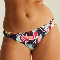 Culotte De Bain Floral ANTIOCO 8 Culotte De Bain Floral ANTIOCO -Bestform Lingerie CS02108 9K3 WEB 1 2897bc7d e3fb 4069 9822 2049381d9756